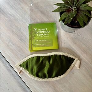 Natural Bamboo Collection Silk Eye Mask with Lavender